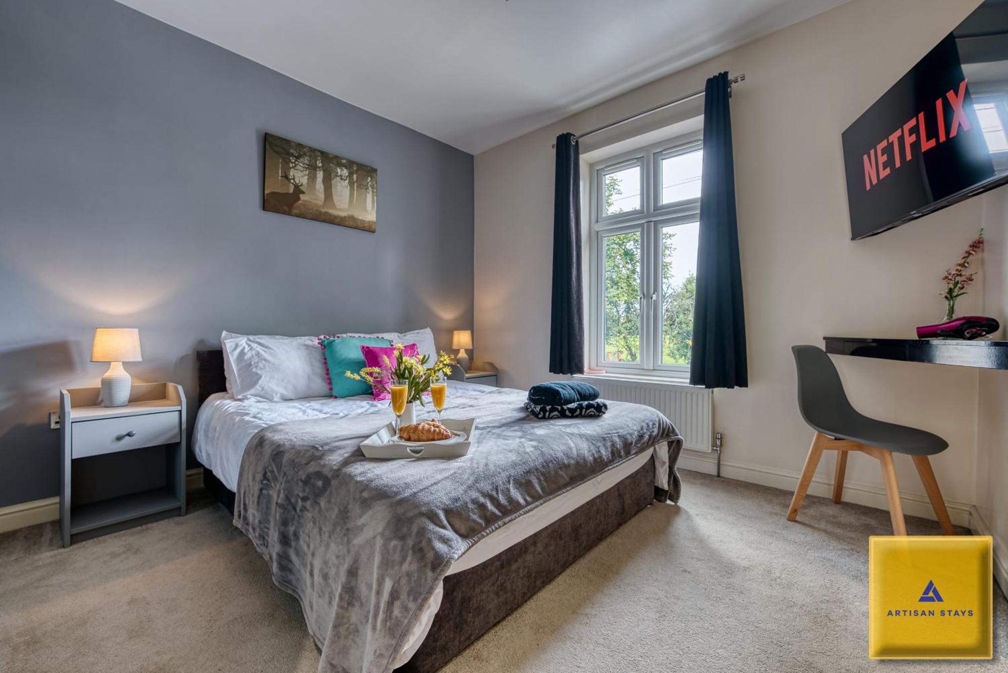 4 Bedroom, 6 Beds, 3 Bathrooms, Near Nec & Birmingham Airport, Business, Contractor And Family Friendly, Free Wi-Fi, Free Parking Coventry Kültér fotó